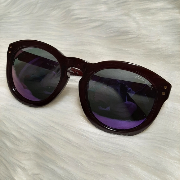 henri bendel Accessories - Henri Bendel Round Olivia Shades in Rare Wine Frame